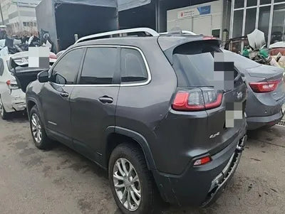 2018 Jeep Cherokee VIN:
