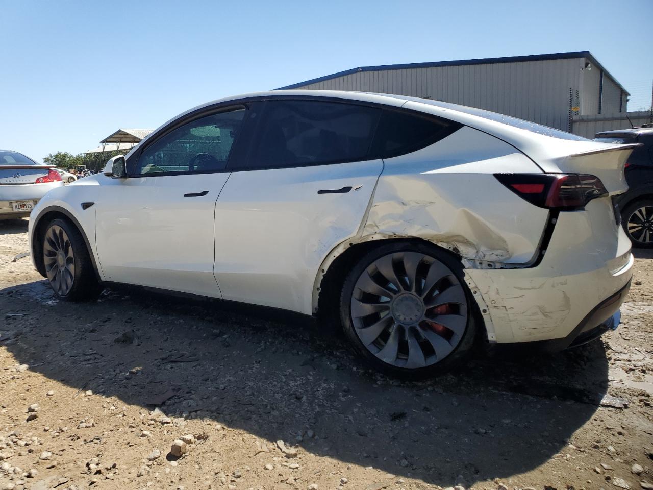 2022 TESLA MODEL Y  VIN:7SAYGDEF0NF380195