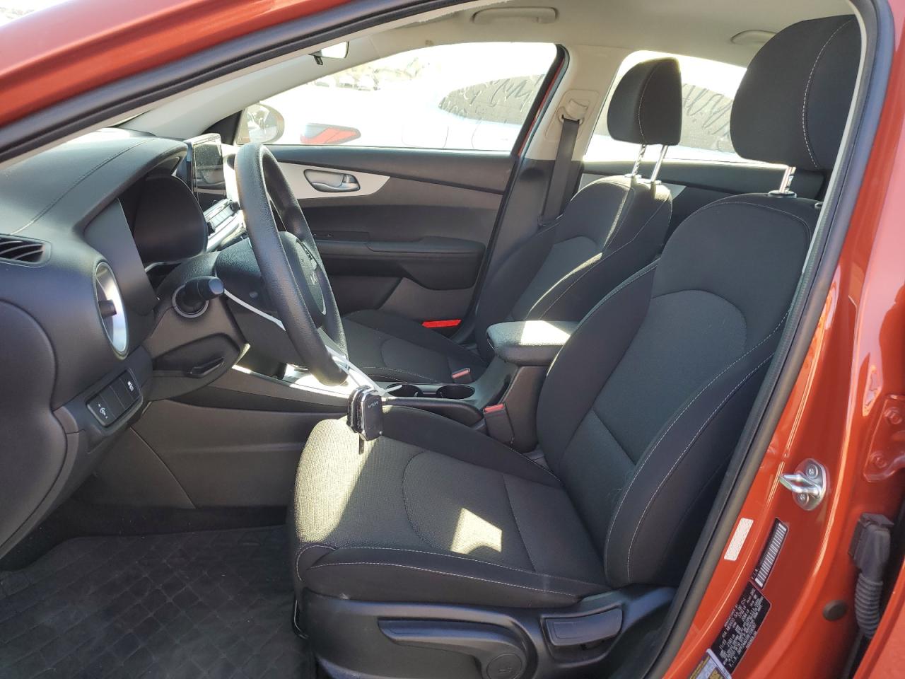 2024 KIA FORTE LX VIN:1C3CDZAB0DN681215