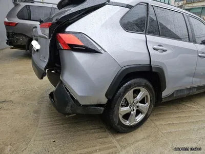 2021 Toyota RAV4 JTMW2RFV9MD516738 VIN:JTMW2RFV9MD516738