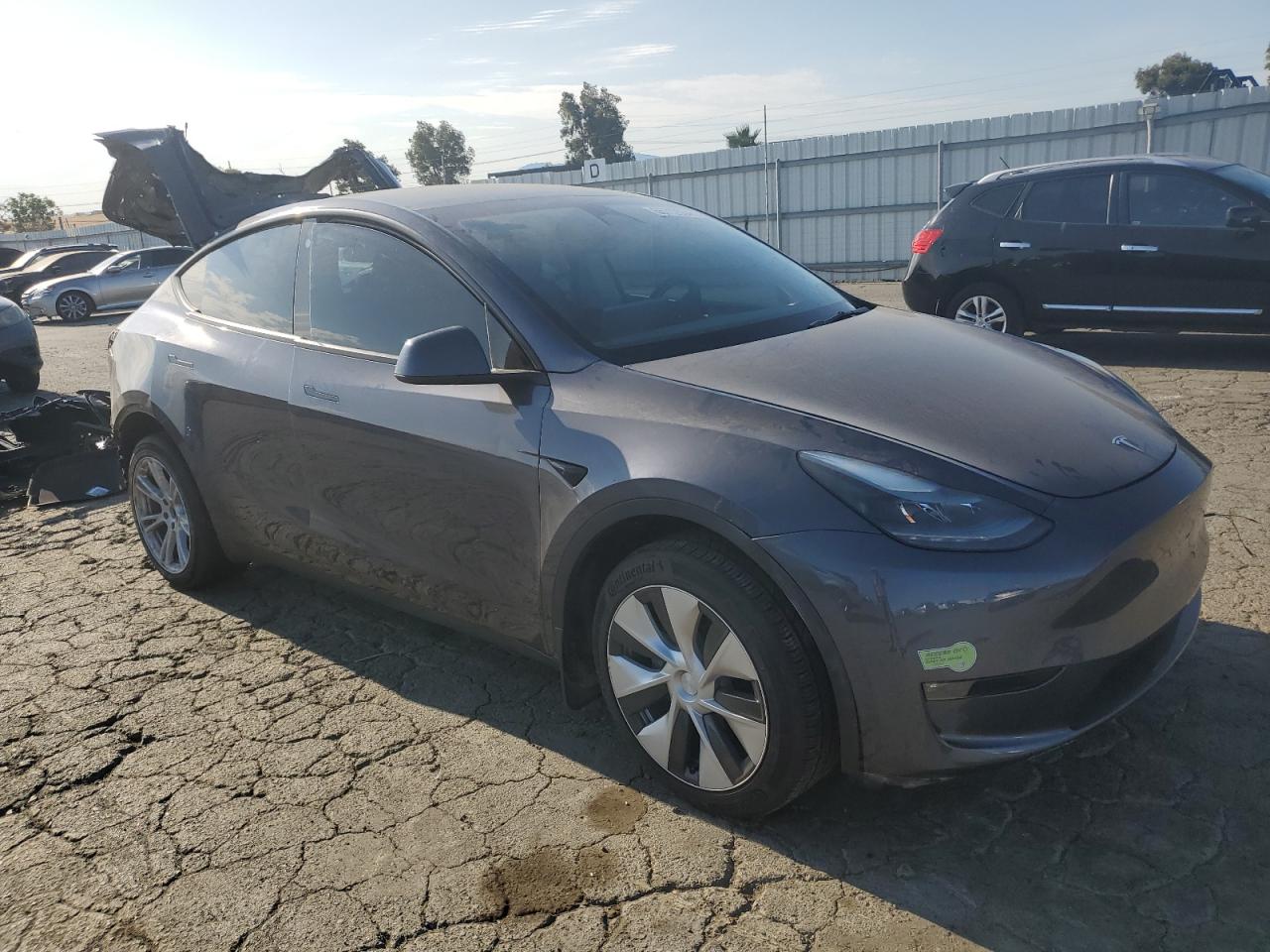 2023 TESLA MODEL Y  VIN:7SAYGDEE2PF685711