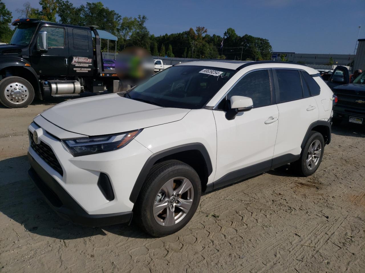 2022 TOYOTA RAV4 XLE VIN:2T3W1RFVXNC198069