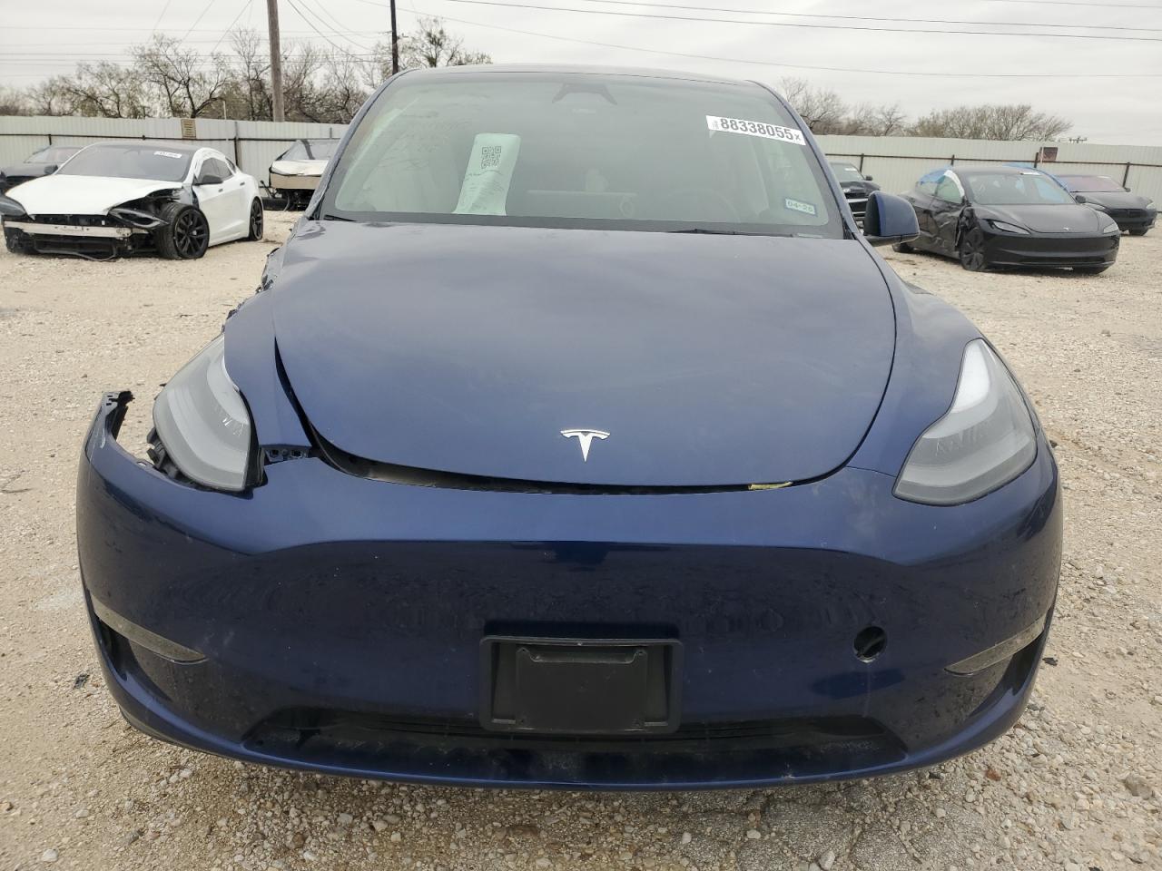 2024 TESLA MODEL Y  VIN:7SAYGDEE8RA270456