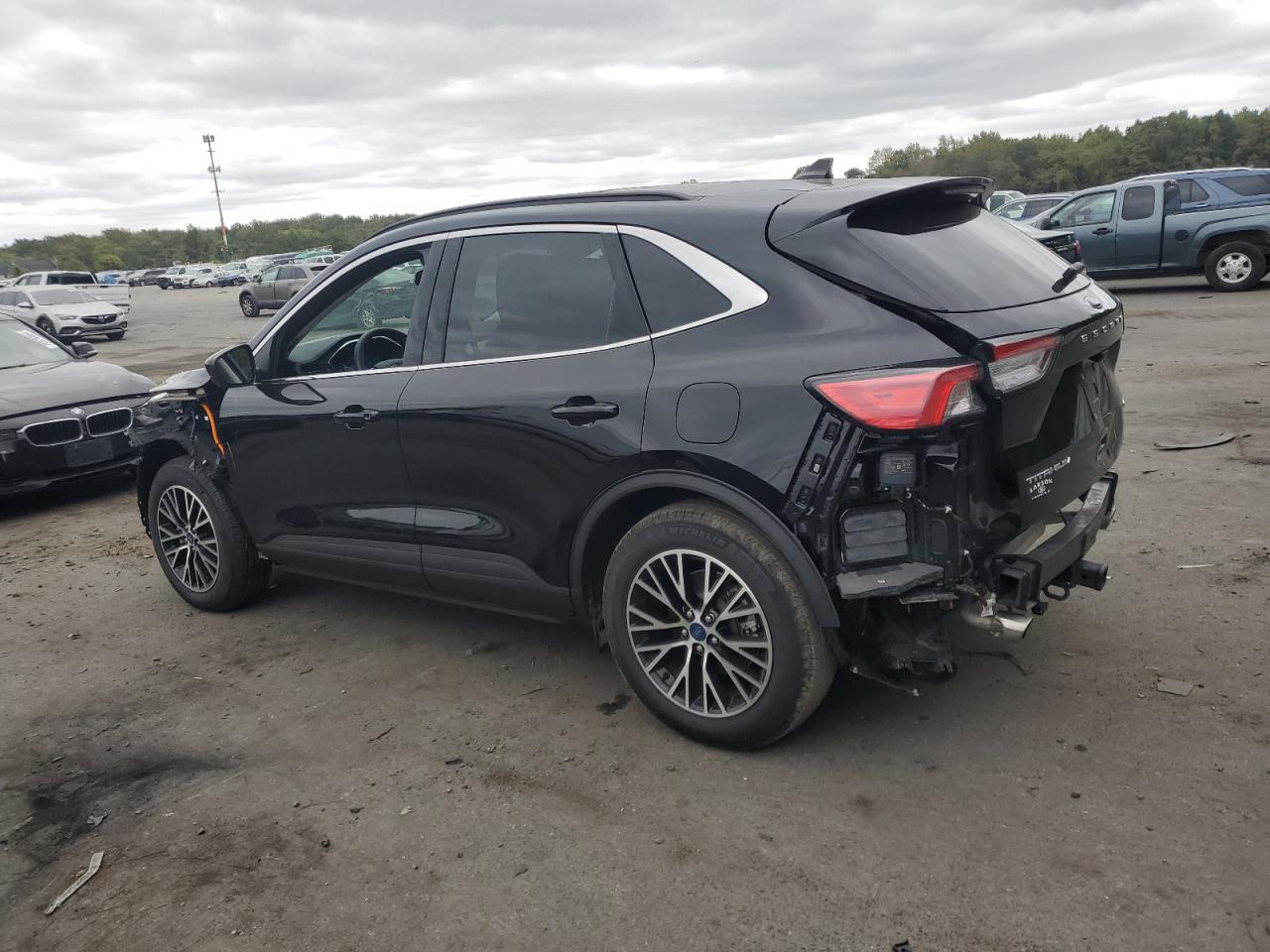 2022 FORD ESCAPE TITANIUM VIN:1FMCU0LZ8NUB94736