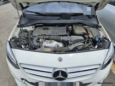 2018 Mercedes-Benz B 220 VIN: