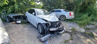 2016 BMW 320 WBA8Y910XGG618472 VIN:WBA8Y910XGG618472