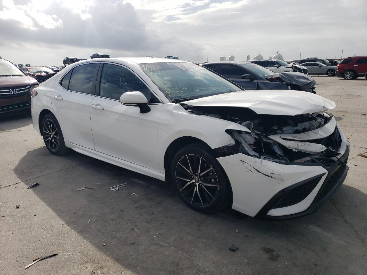 2022 TOYOTA CAMRY SE VIN:4T1G11AK6NU704944