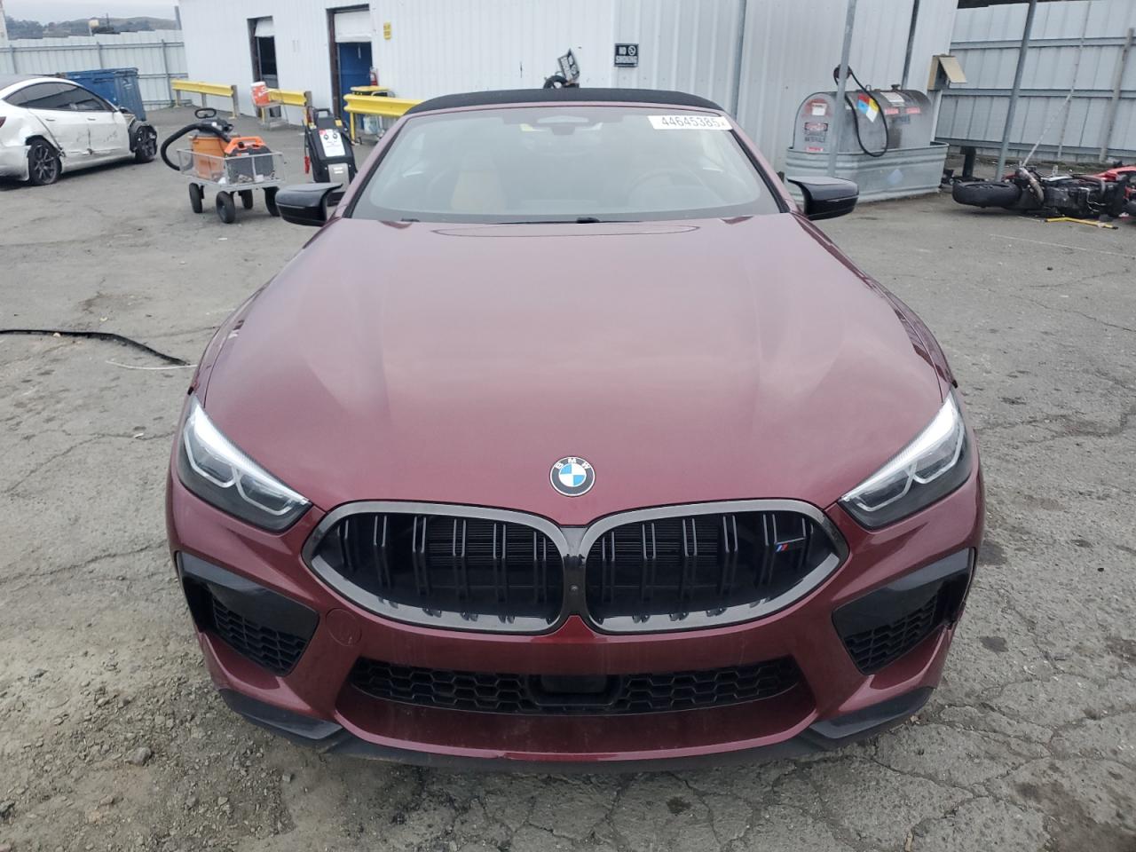2022 BMW M8  VIN:WBSDZ0C08NCH65669