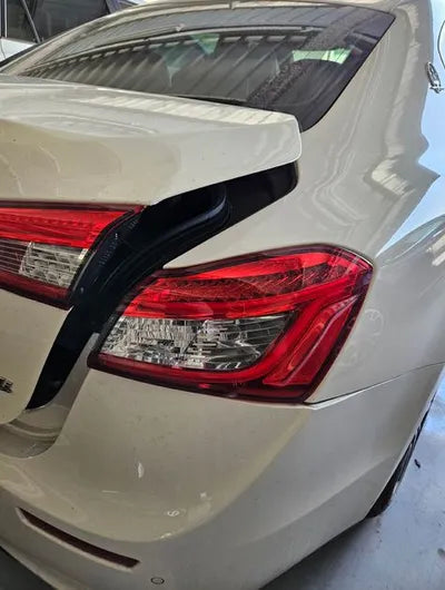 2017 Maserati Ghibli VIN: