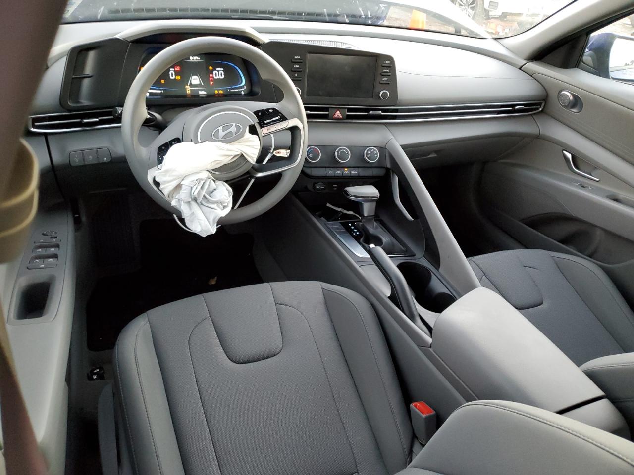 2024 HYUNDAI ELANTRA SE VIN:KMHLL4DG3RU817452