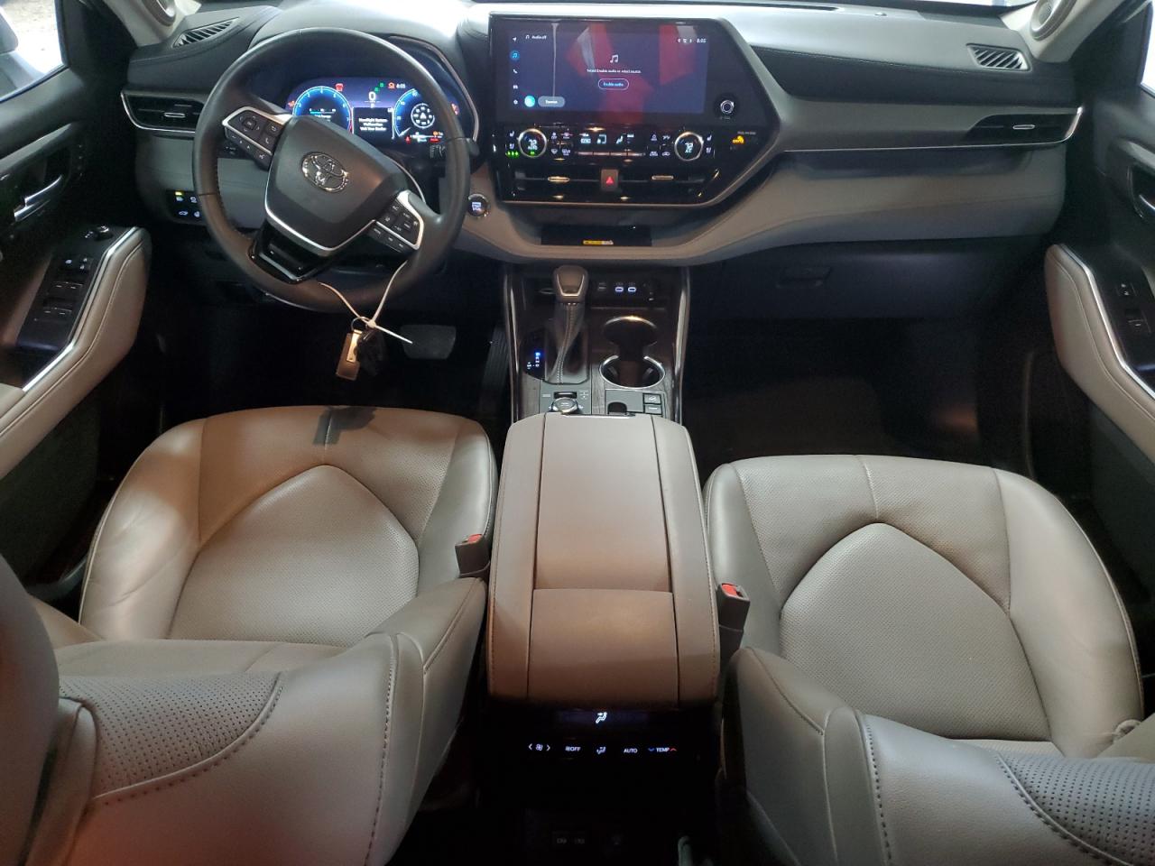 2023 TOYOTA HIGHLANDER L VIN:5TDKDRBH3PS024367