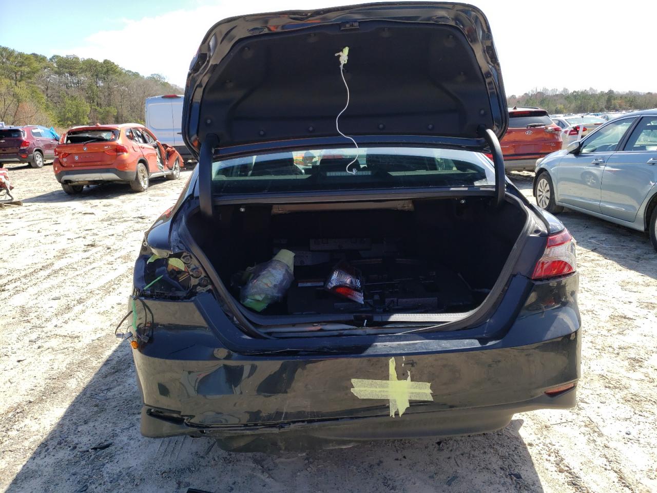 2022 TOYOTA CAMRY LE VIN:4T1C31AK3NU042443