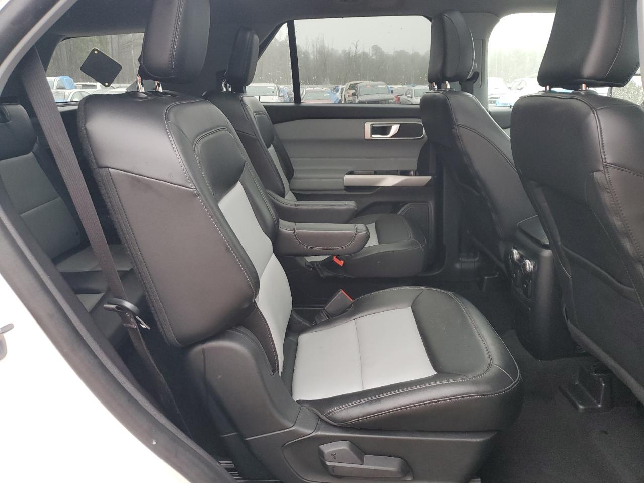 2022 FORD EXPLORER XLT VIN:1FMSK7DH3NGA09409