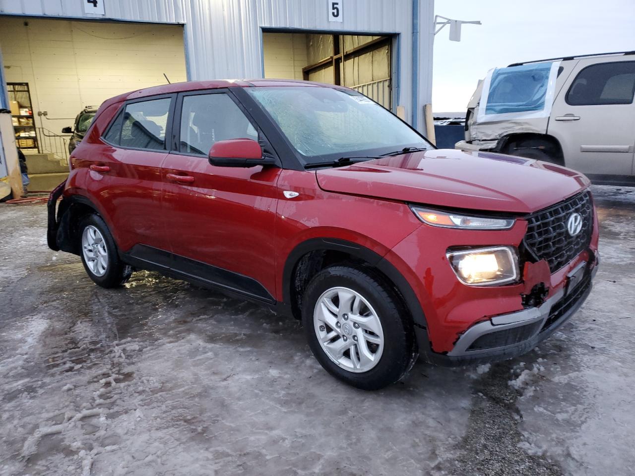 2024 HYUNDAI VENUE SE VIN:KMHRB8A32RU303324