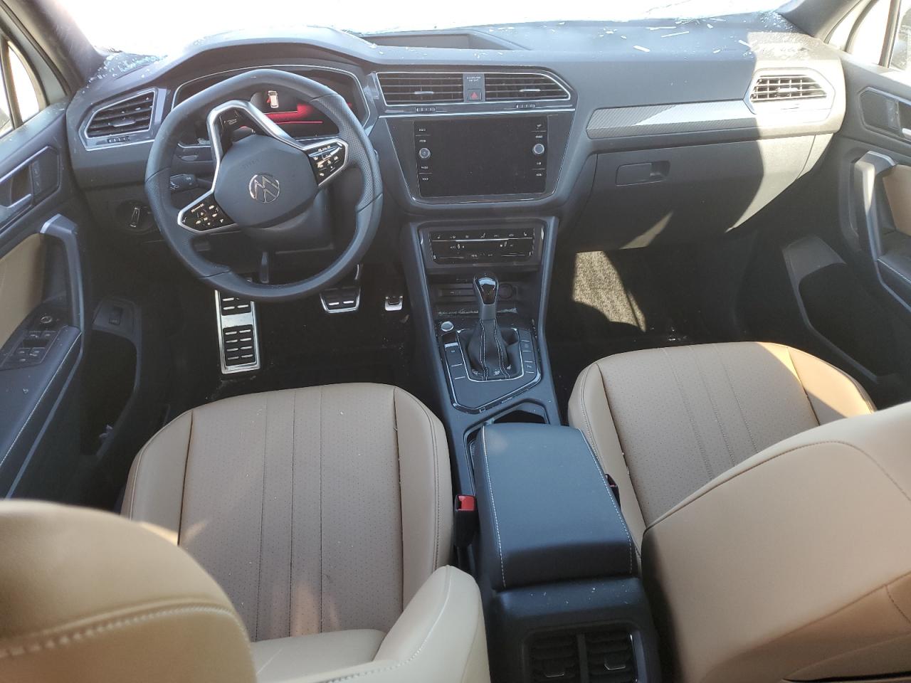 2024 VOLKSWAGEN TIGUAN SE R-LINE BLACK VIN:3VVCB7AX1RM001262