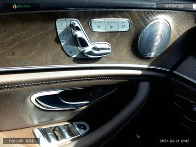 2019 Mercedes-Benz E 300 WDDZF4KB0KA617106 VIN:WDDZF4KB0KA617106