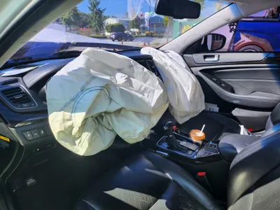 2015 Mercedes-Benz E 200 VIN: