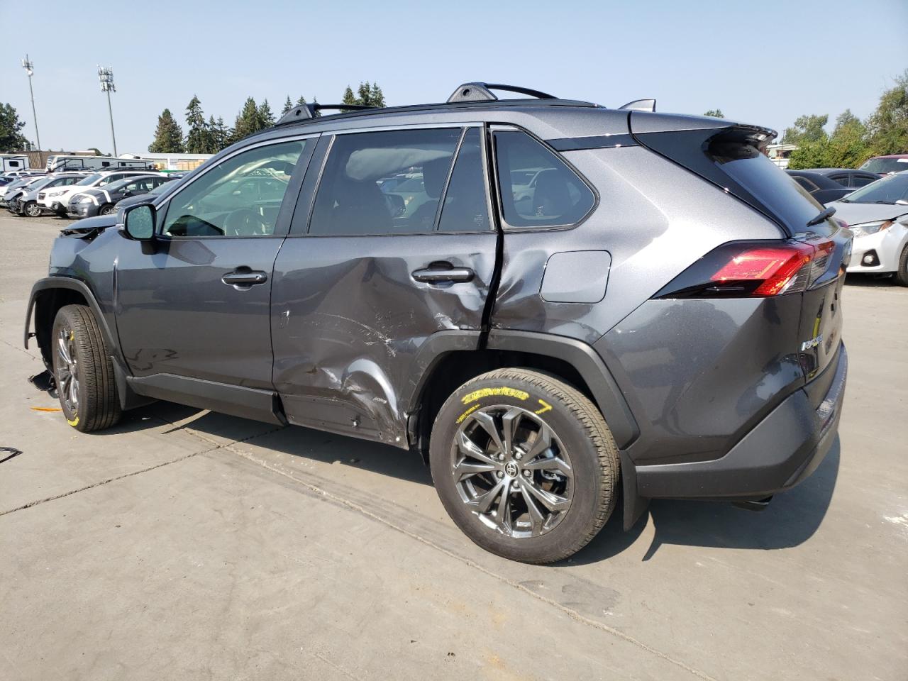 2023 TOYOTA RAV4 XLE PREMIUM VIN:JTMB6RFV2PD093556