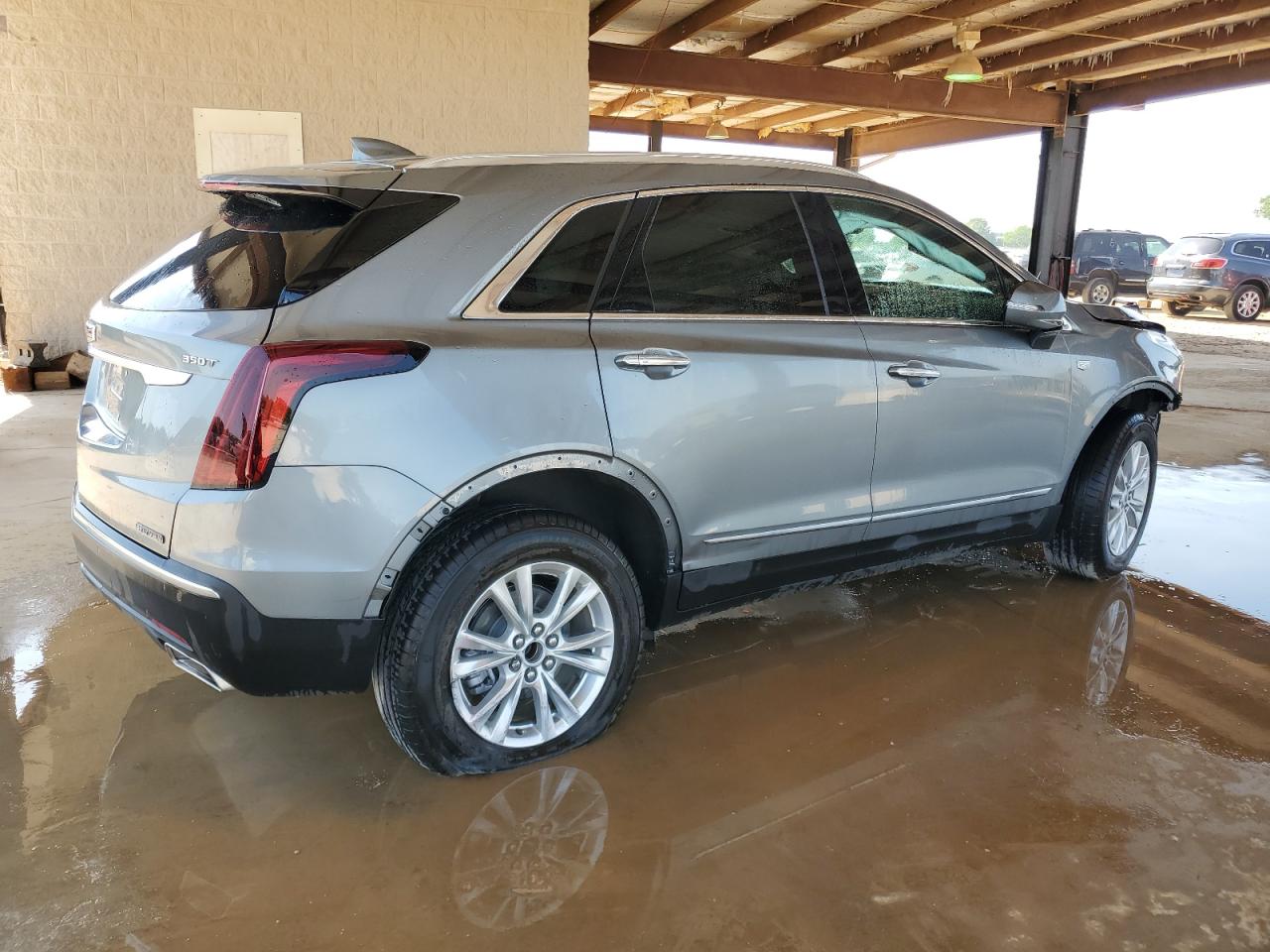 2024 CADILLAC XT5 LUXURY VIN:1GYKNAR48RZ711065