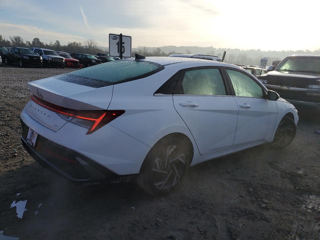 2024 HYUNDAI ELANTRA LIMITED VIN:KMHLN4DJ7RU106262