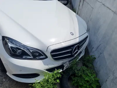 2015 Mercedes-Benz E 220 WDDHF0AB3FB154058 VIN:WDDHF0AB3FB154058