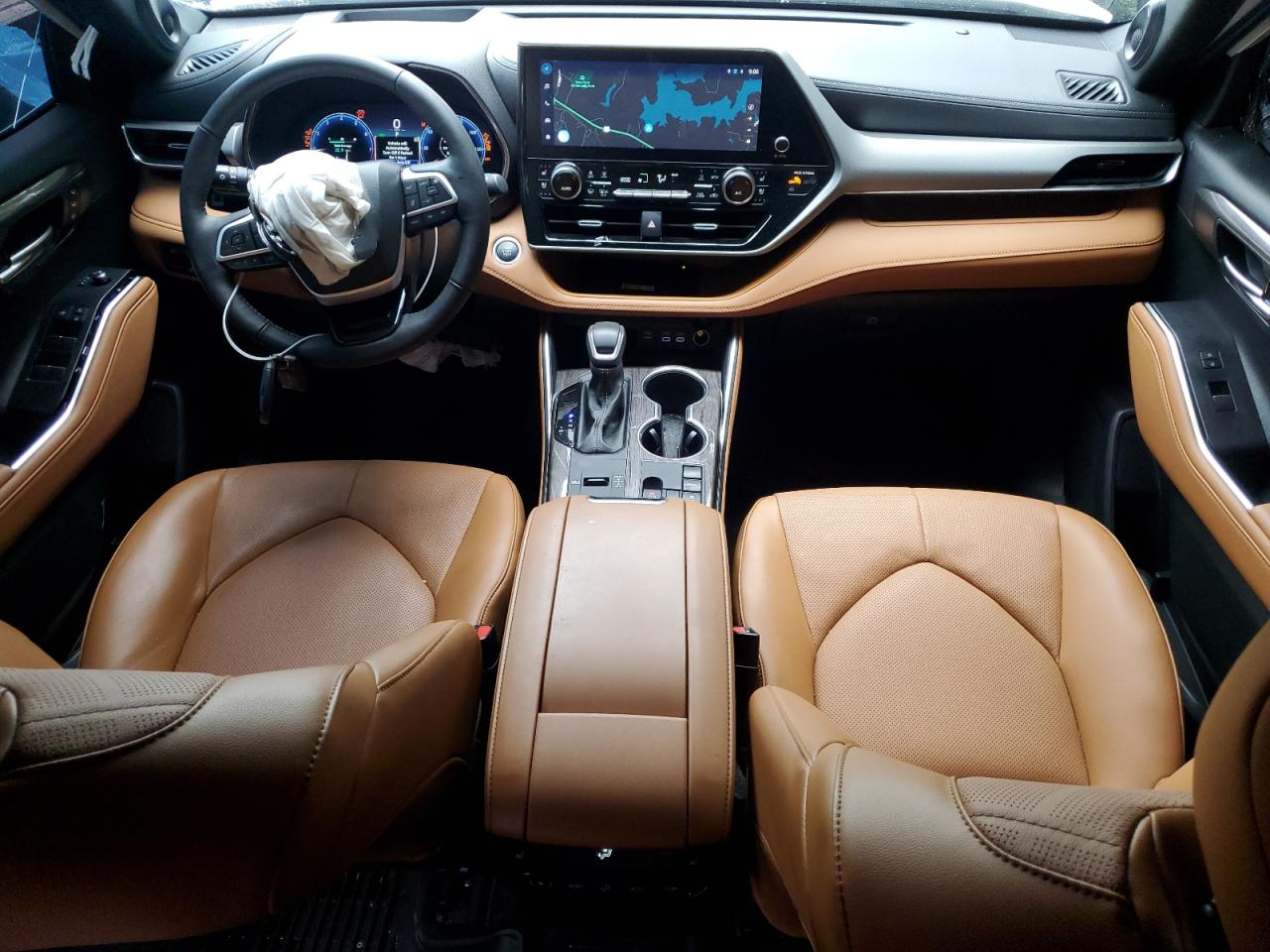 2024 TOYOTA HIGHLANDER LE VIN:5TDKDRAH1RS536956