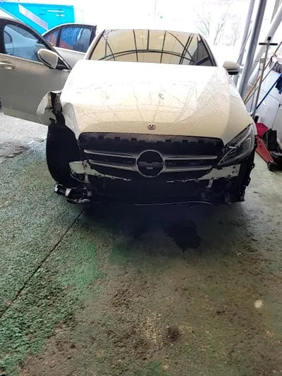 2018 Mercedes-Benz C 220 140KMWDDWF0EBXJR3 VIN:140KMWDDWF0EBXJR3