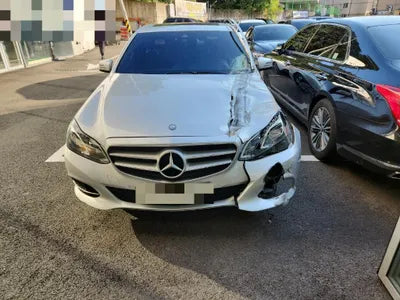 2014 Mercedes-Benz E 220 VIN: