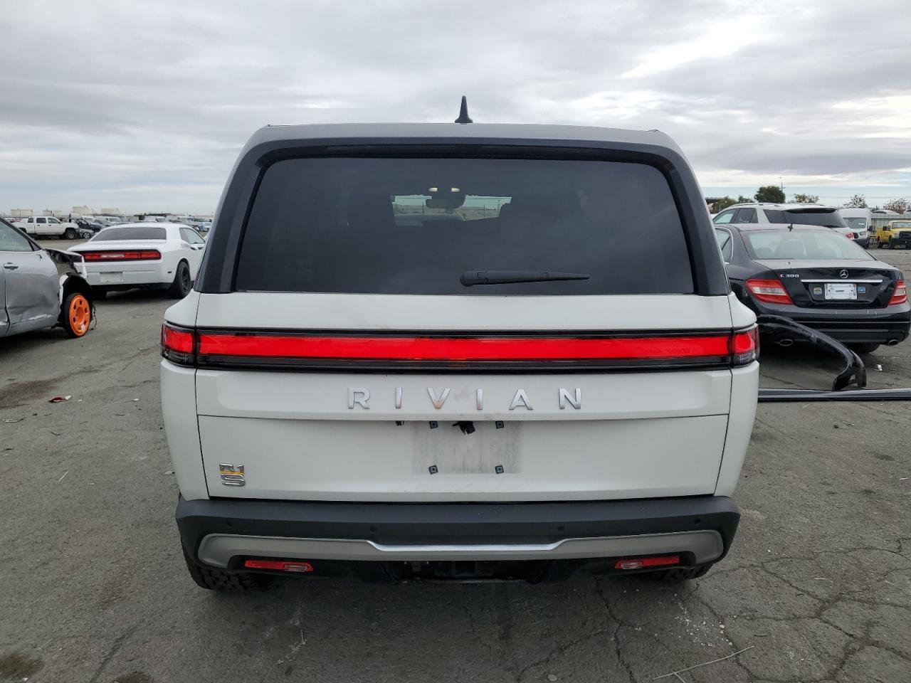 2023 RIVIAN R1S ADVENTURE VIN:7PDSGABA4PN009757