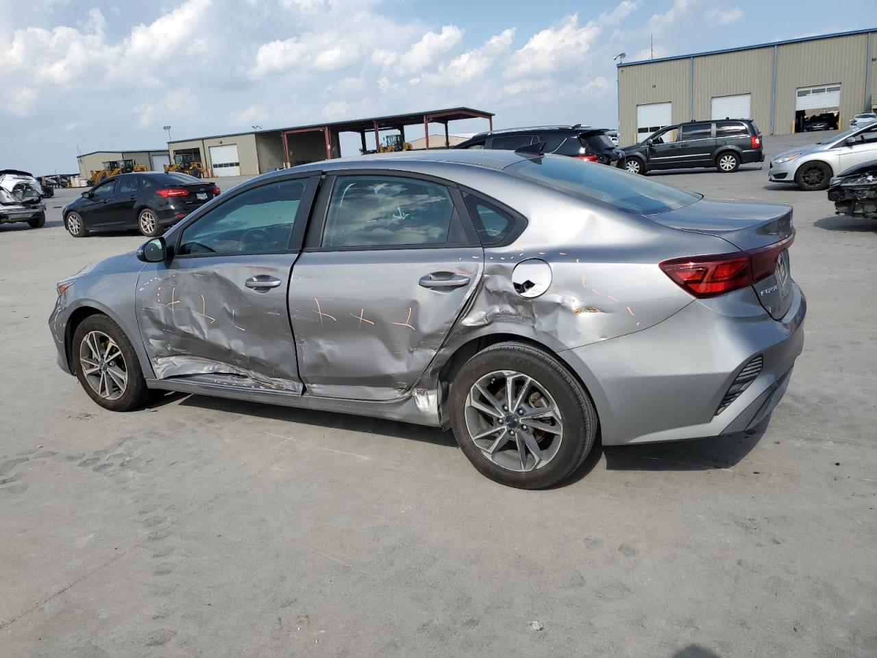 2023 KIA FORTE LX VIN:3KPF24AD1PE557370