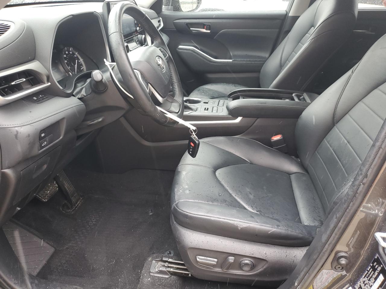 2022 TOYOTA HIGHLANDER XLE VIN:5TDGZRBH3NS247271