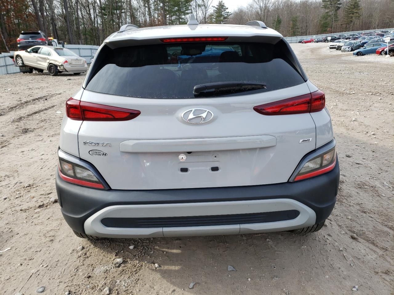 2022 HYUNDAI KONA SEL VIN:KM8K6CAB1NU829535