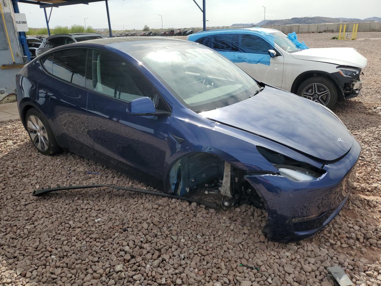 2023 TESLA MODEL Y  VIN:7SAYGDEE9PF606213