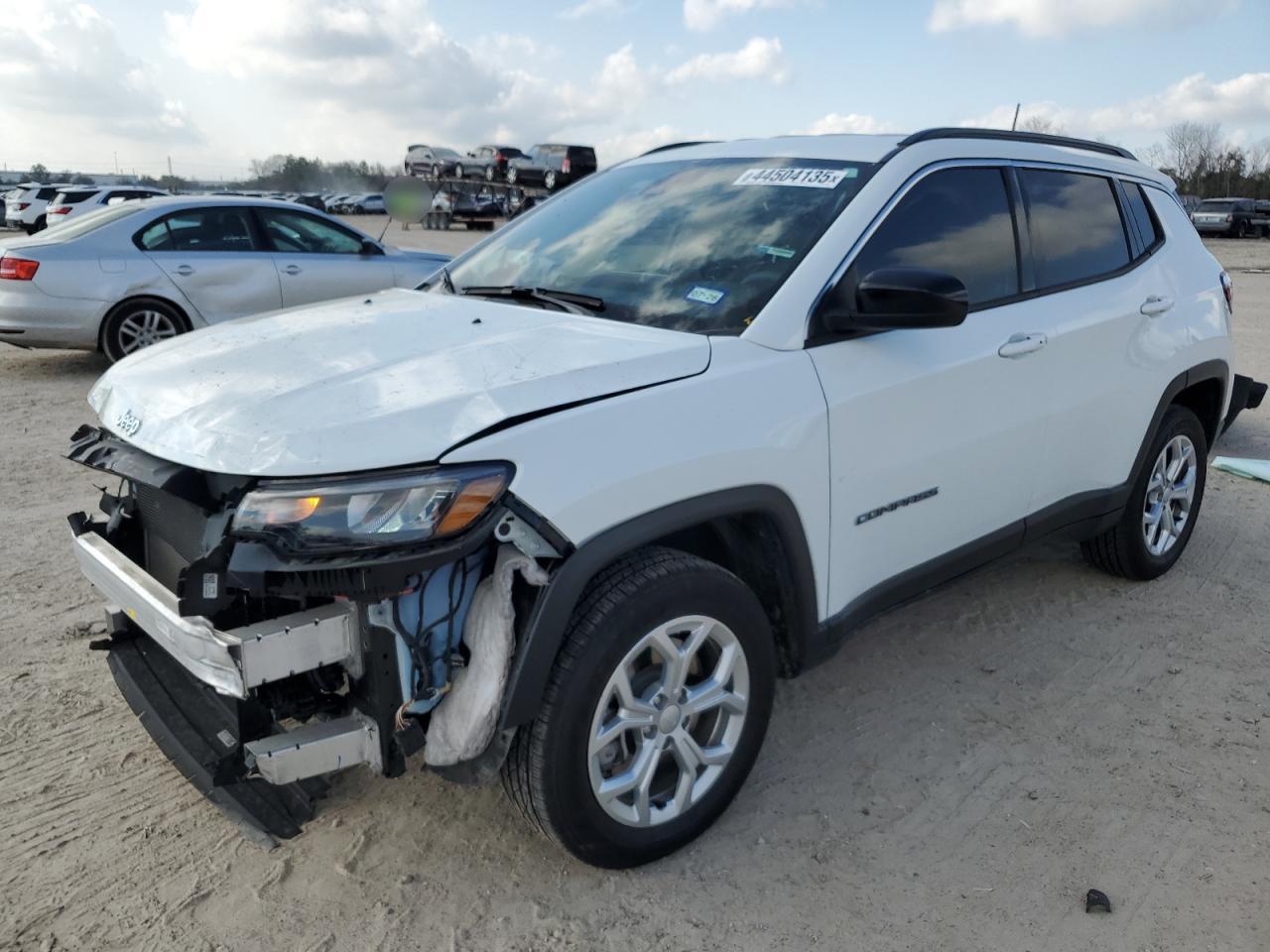 2024 JEEP COMPASS LATITUDE VIN:3C4NJDBN7RT155213
