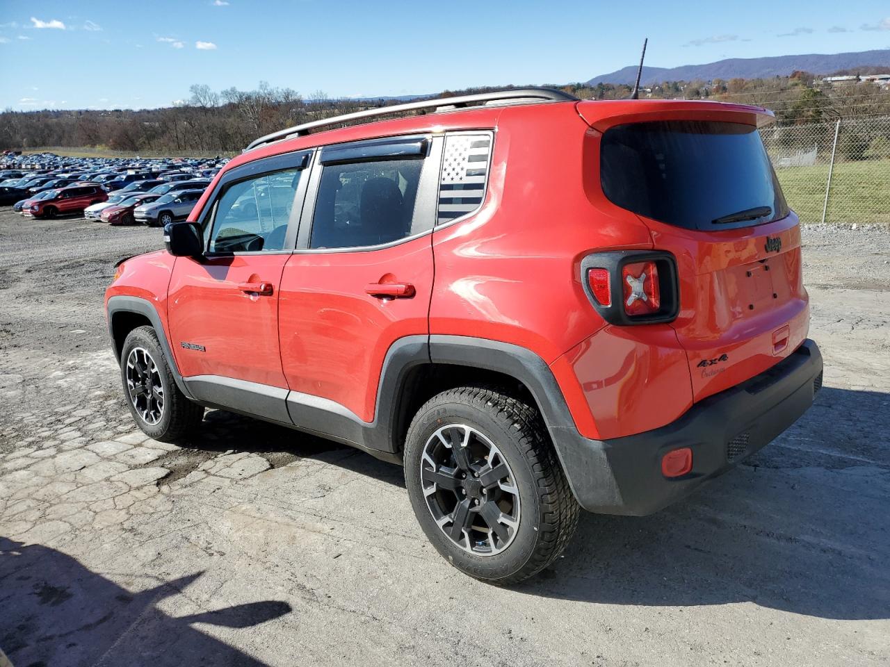 2023 JEEP RENEGADE LATITUDE VIN:ZACNJDB10PPP38382