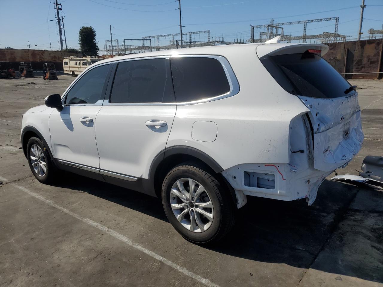2022 KIA TELLURIDE LX VIN:5XYP2DHCXNG228457