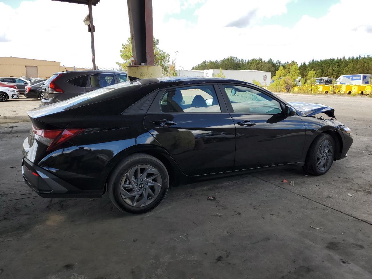 2024 HYUNDAI ELANTRA SEL VIN:KMHLM4DG1RU635651