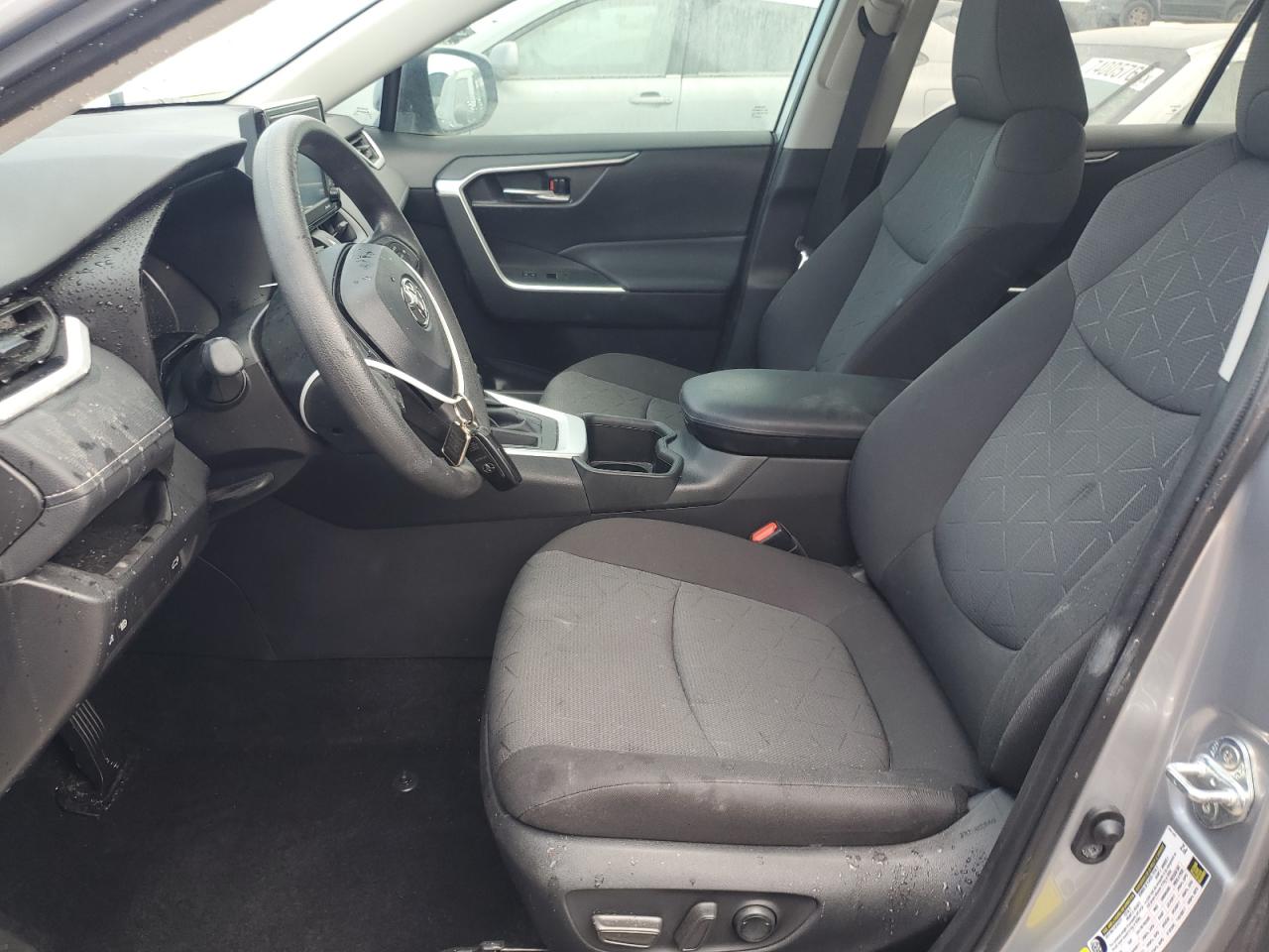 2022 TOYOTA RAV4 XLE VIN:2T3W1RFV5NC189148