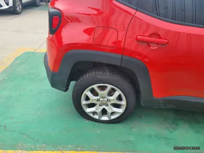2016 Jeep Renegade 1C4BU0000GPD48589 VIN:1C4BU0000GPD48589