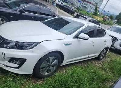 2015 Kia K5 KNAGN41CBFA092757 VIN:KNAGN41CBFA092757