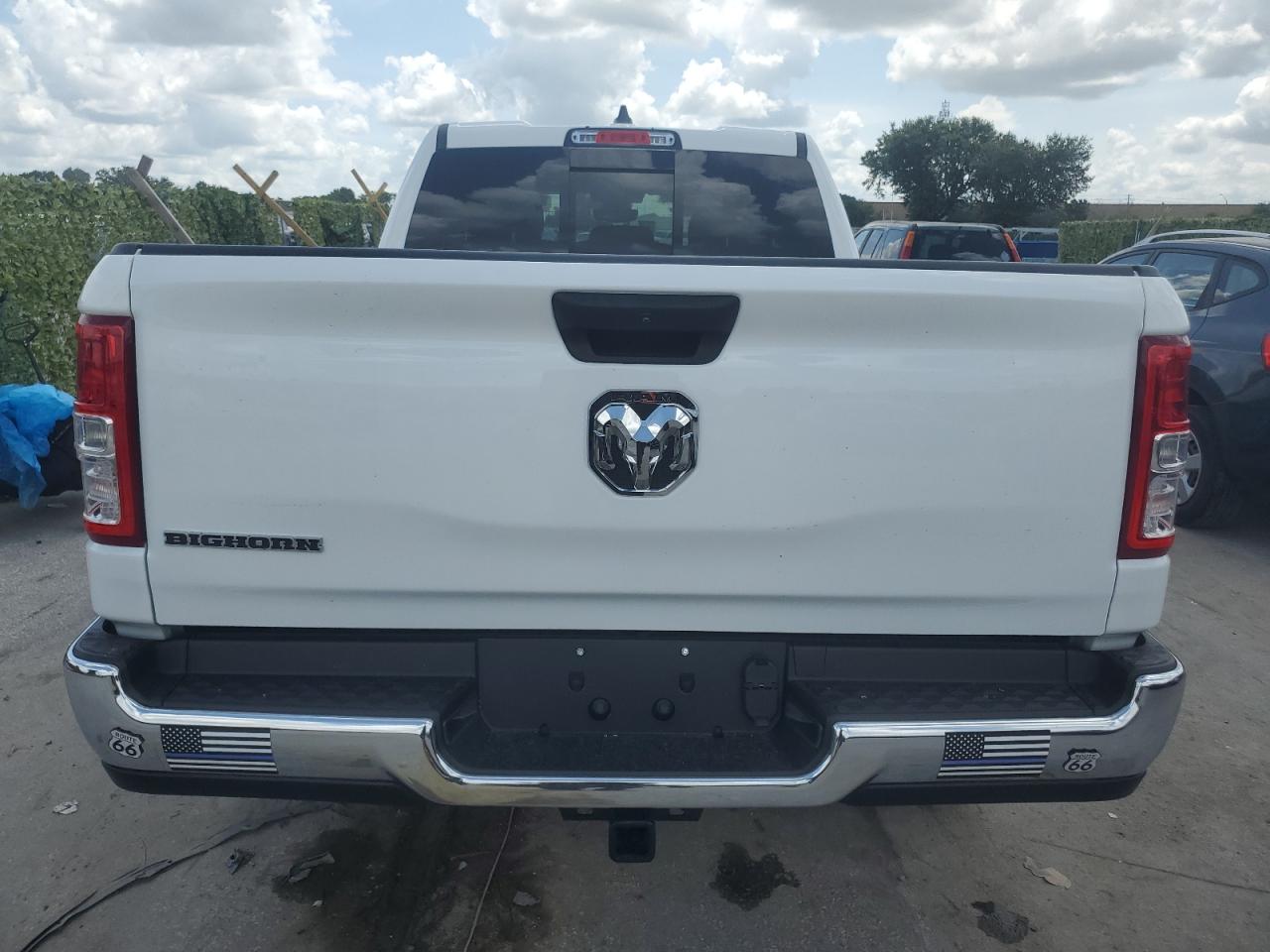 2024 RAM 1500 BIG HORN/LONE STAR VIN:1C6RREBGXRN157532