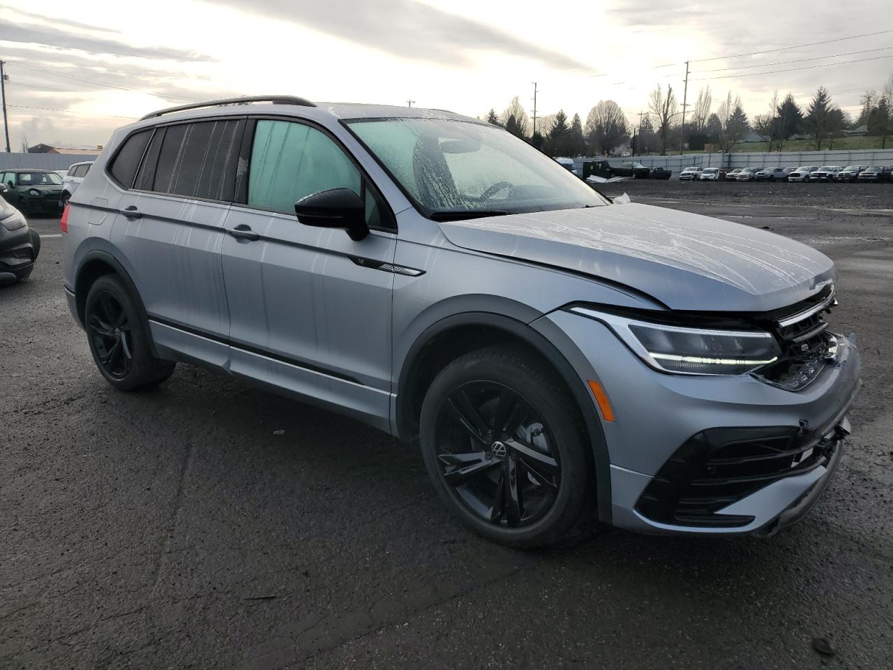 2024 VOLKSWAGEN TIGUAN SE R-LINE BLACK VIN:3VV8B7AX4RM058996