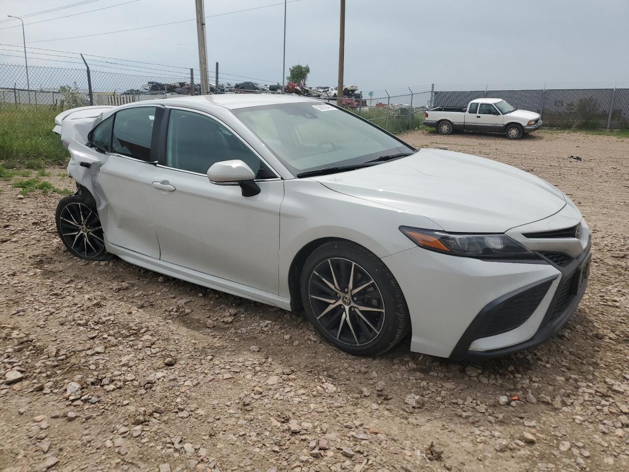 2022 TOYOTA CAMRY SE VIN:4T1G11AK3NU001396