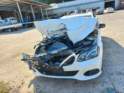 2015 Mercedes-Benz E 220 VIN: