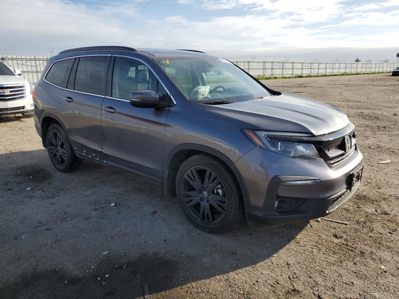 2022 HONDA PILOT SE VIN:5FNYF5H26NB018631