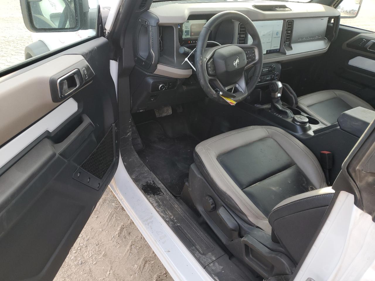 2024 FORD BRONCO BIG BEND VIN:2C4RDGEGXKR735703