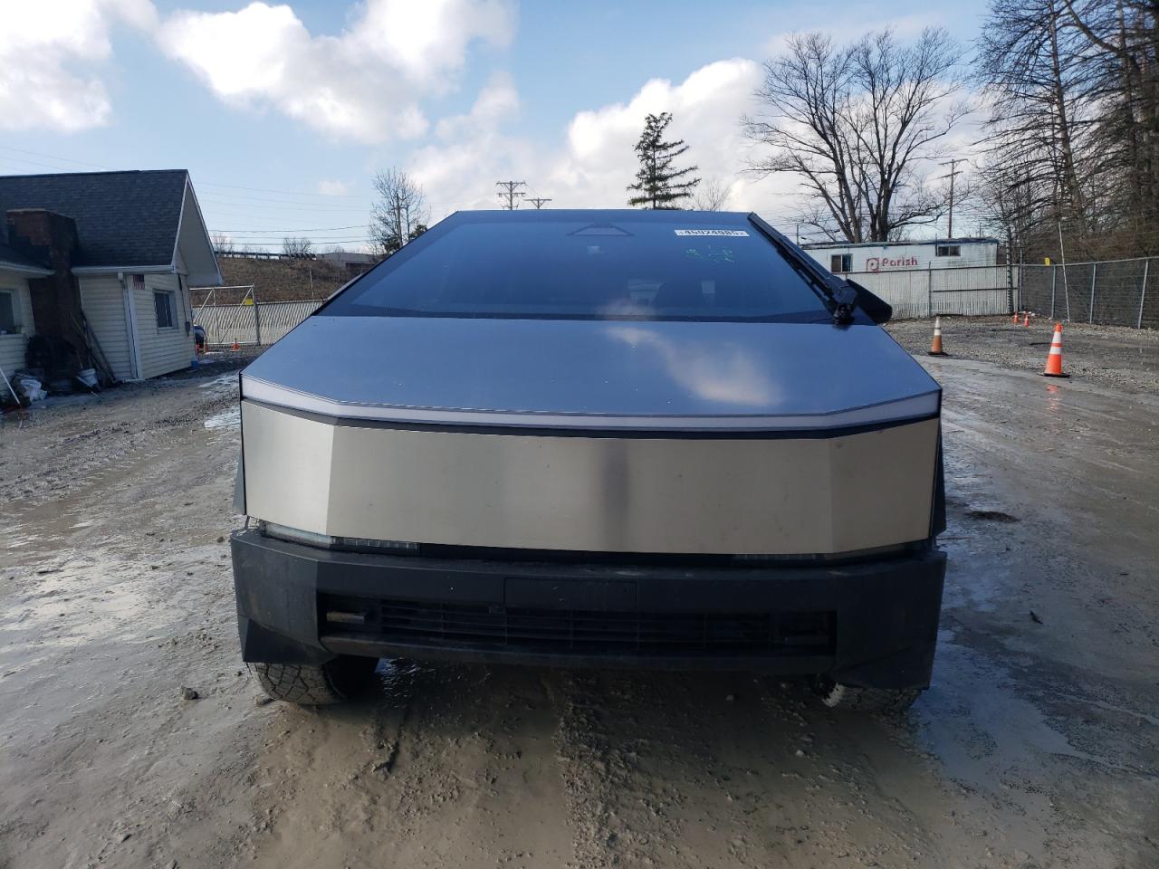 2024 TESLA CYBERTRUCK  VIN:7G2CEHED6RA006192