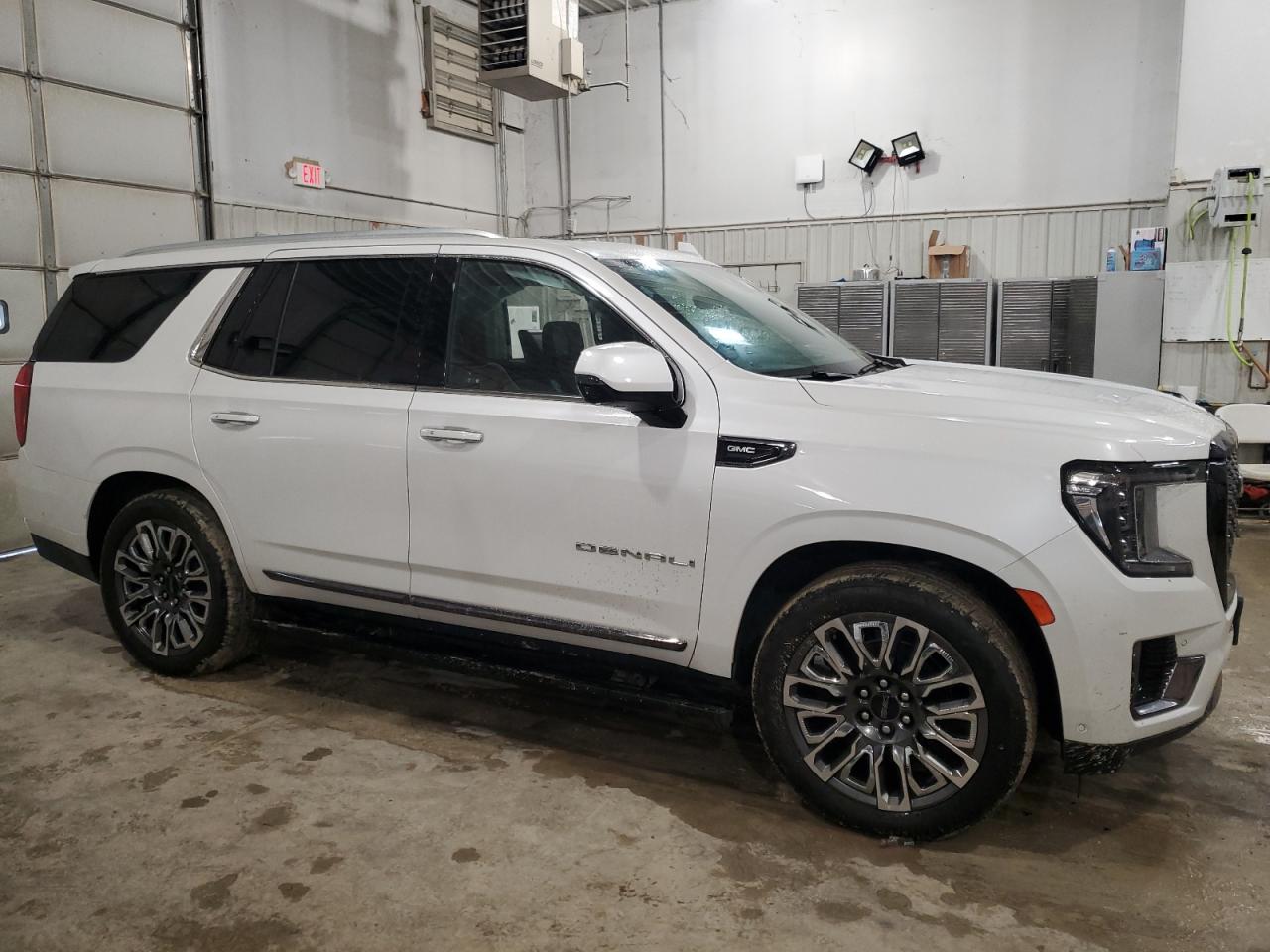 2023 GMC YUKON DENALI ULTIMATE VIN:1GKS2EKL0PR335633