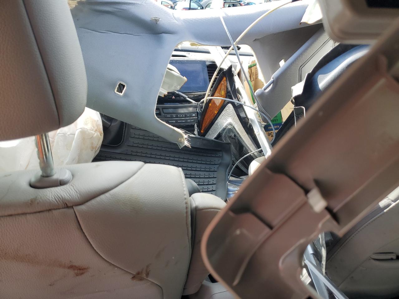 2022 HONDA PILOT TOURING VIN:5FNYF6H66NB019562