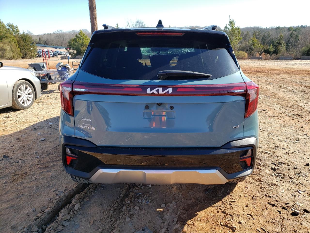 2024 KIA SELTOS SX VIN:KNDETCA72R7641794